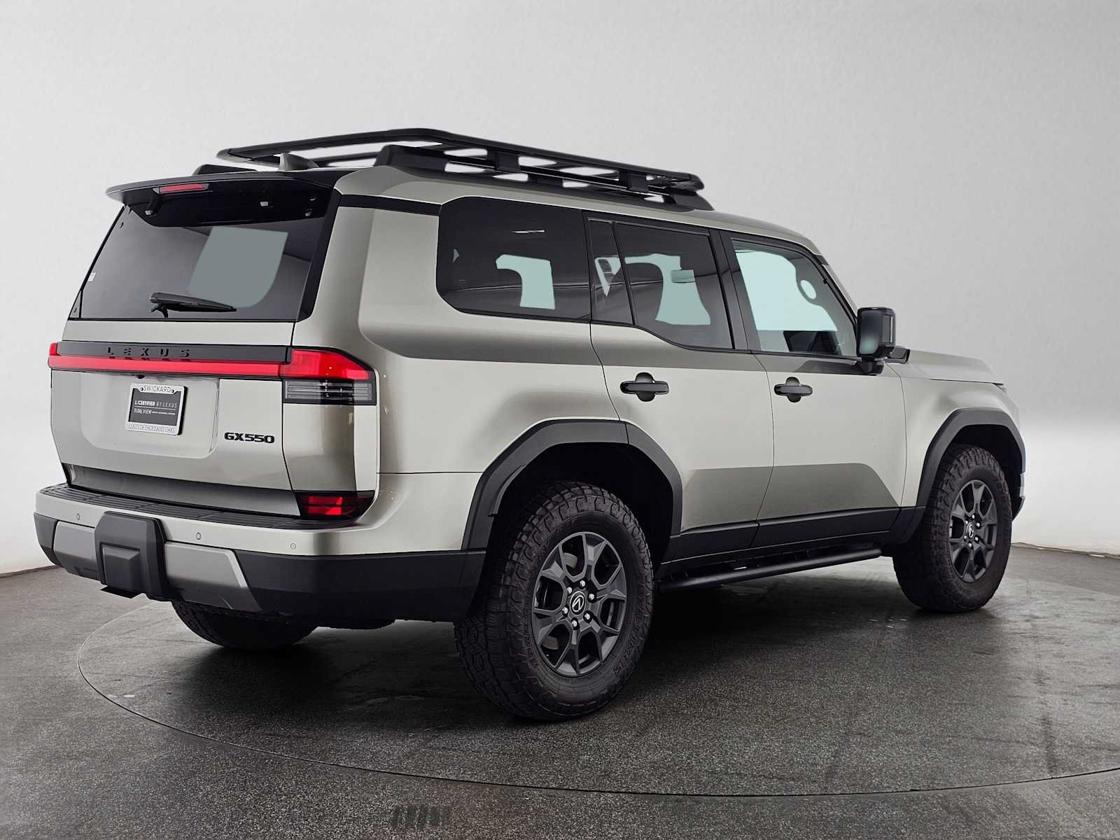 Certified 2024 Lexus GX 550 AWD/4WD image 3