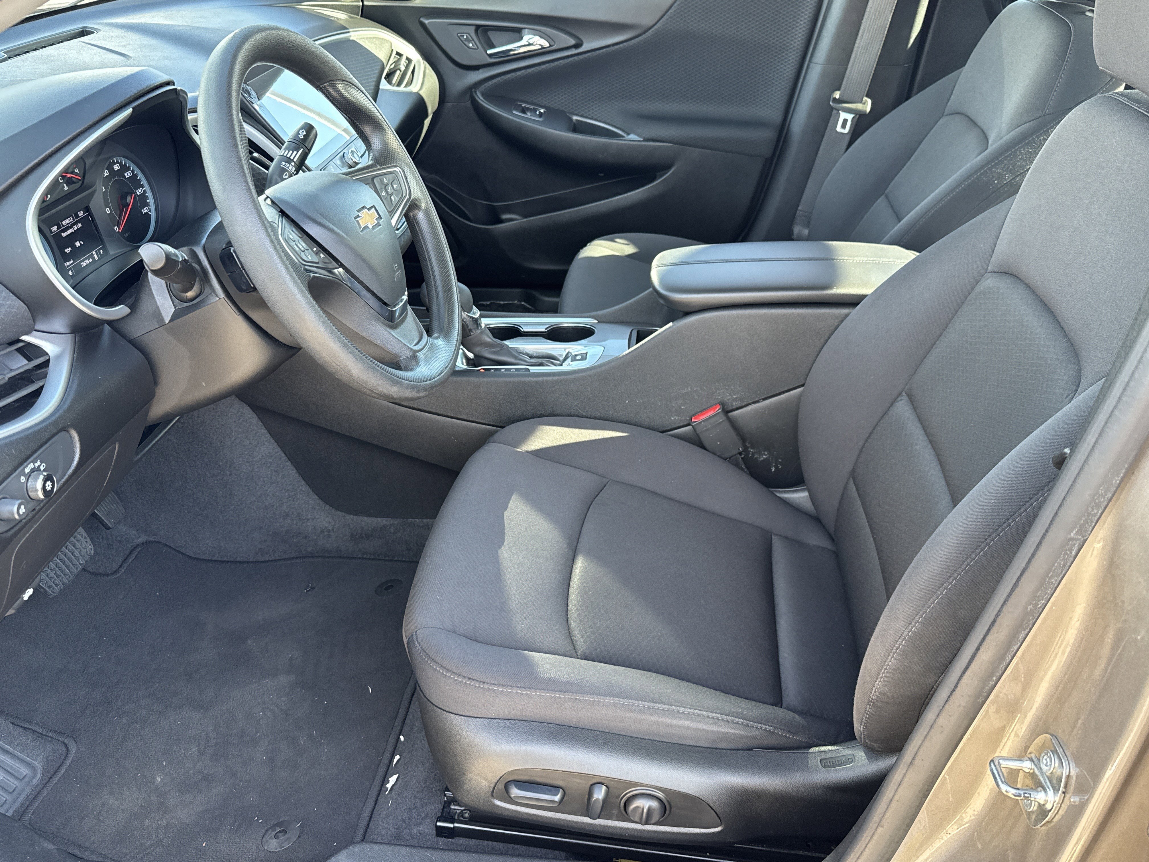 Used 2023 Chevrolet Malibu LT image 10