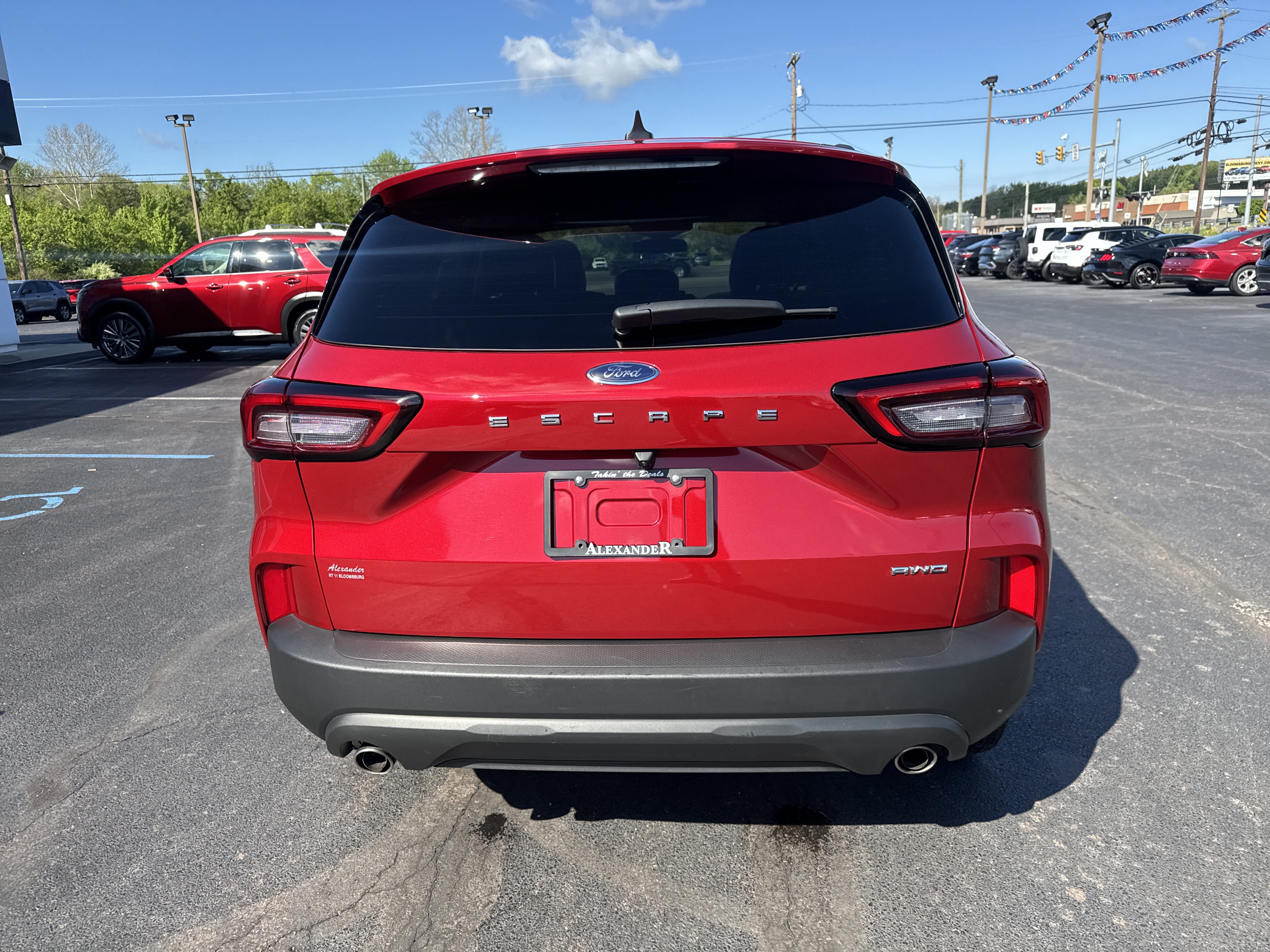 Used 2025 Ford Escape ST-Line AWD/4WD image 6