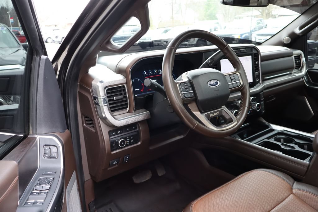 Used 2024 Ford F250 King Ranch w/ Chrome Package AWD/4WD image 4