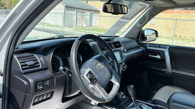 Used 2015 Toyota 4Runner SR5 Premium AWD/4WD image 11