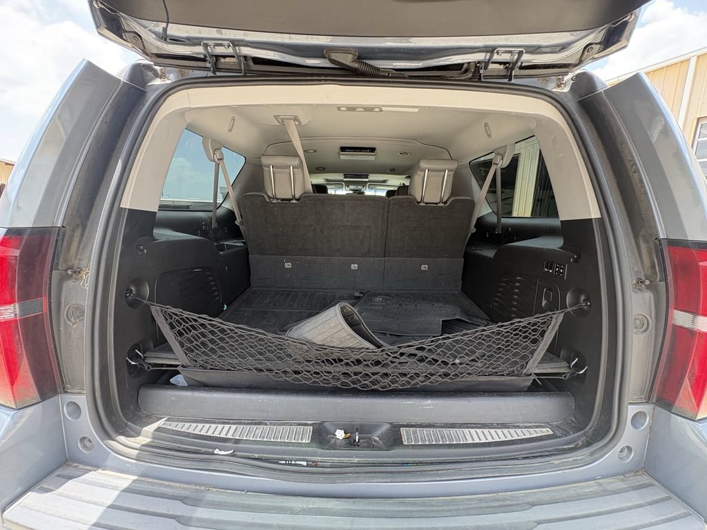 Used 2015 Chevrolet Suburban LT AWD/4WD image 29