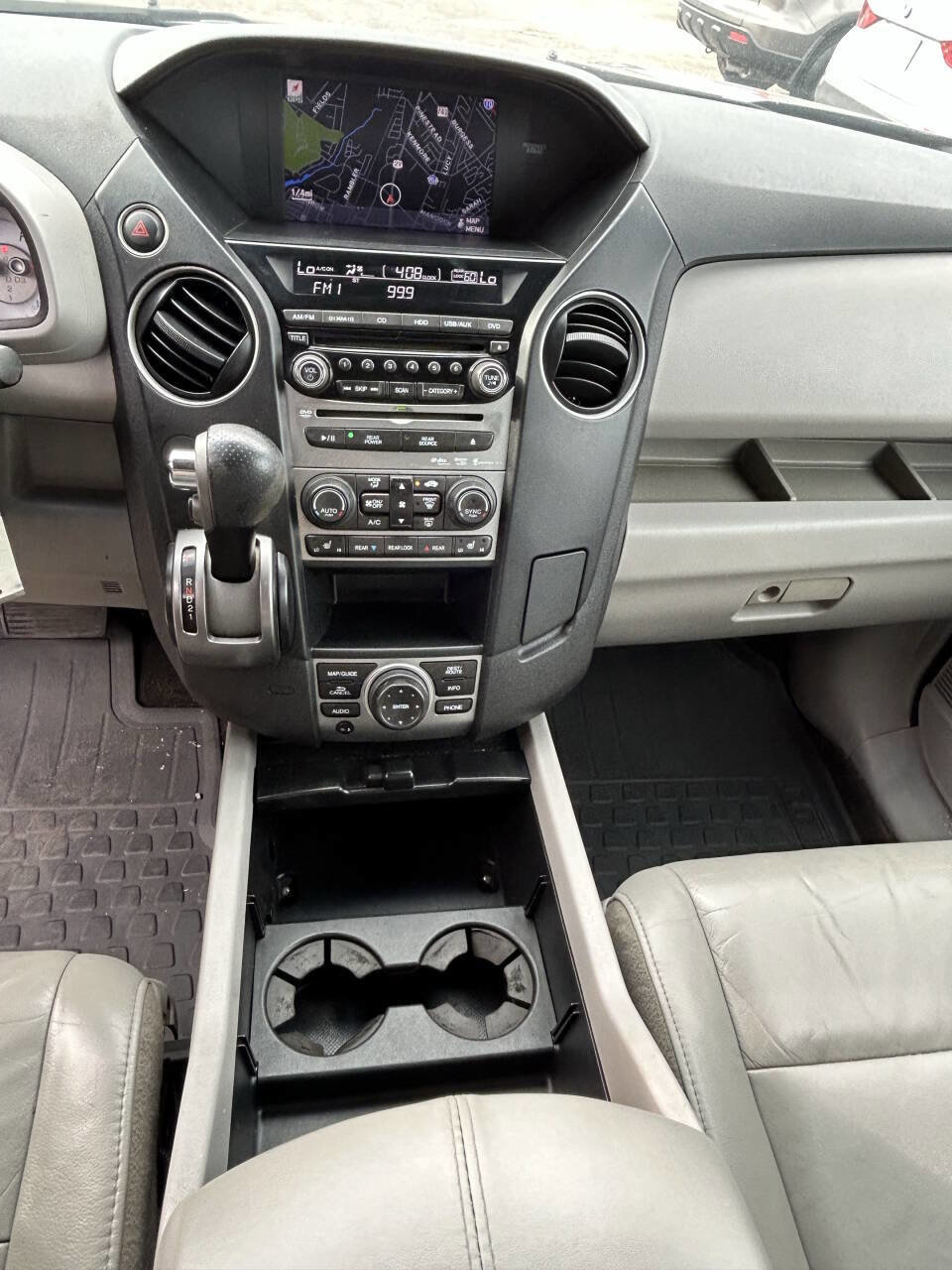 Used 2015 Honda Pilot Touring image 14