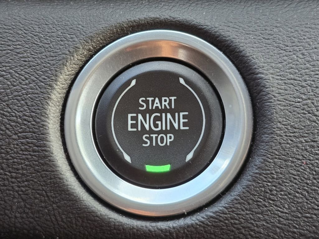 Used 2022 Cadillac Escalade ESV Premium Luxury image 46