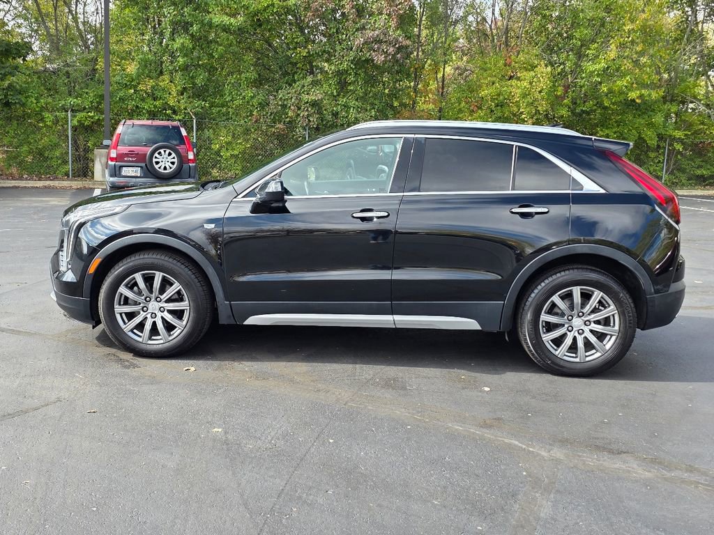 Used 2019 Cadillac XT4 Premium Luxury image 4