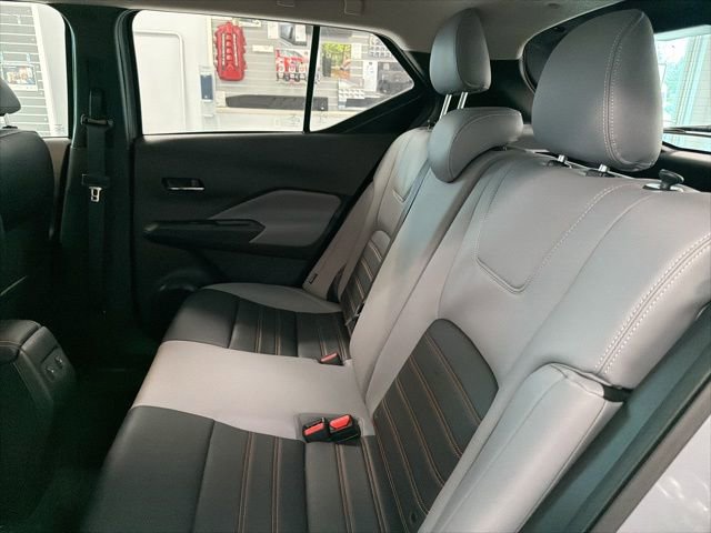 Used 2023 Nissan Kicks SR w/ SR Premium Package image 24