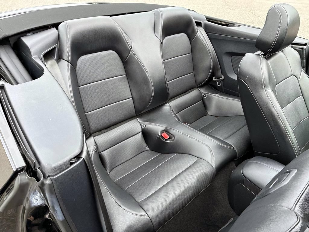 Used 2020 Ford Mustang Premium RWD image 11