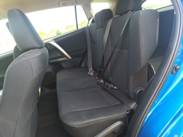 Used 2017 Toyota RAV4 LE w/ Carpet Mat Package FWD image 14