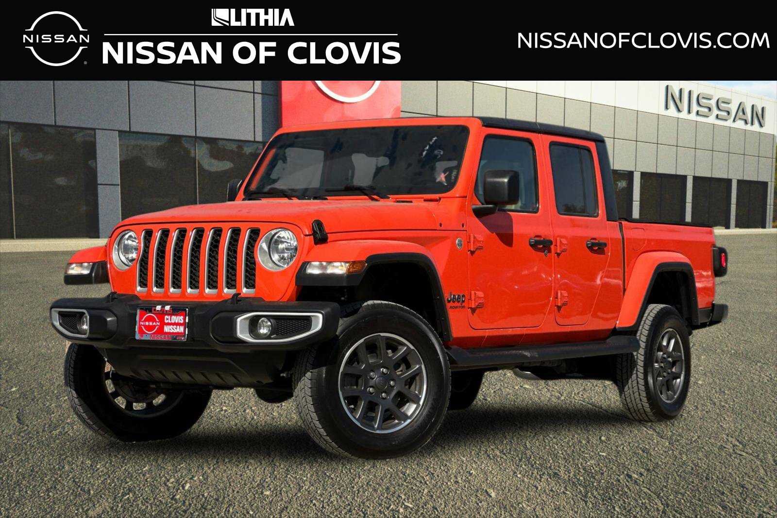 Used 2020 Jeep Gladiator Overland AWD/4WD image 1