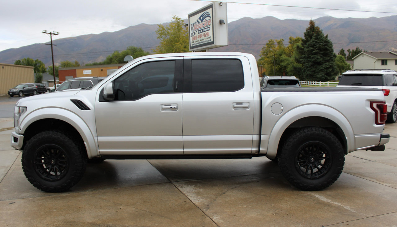 Used 2019 Ford F150 Raptor w/ Equipment Group 802A Luxury image 34