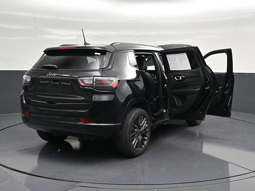 Used 2024 Jeep Compass Limited w/ High Altitude Package AWD/4WD image 42