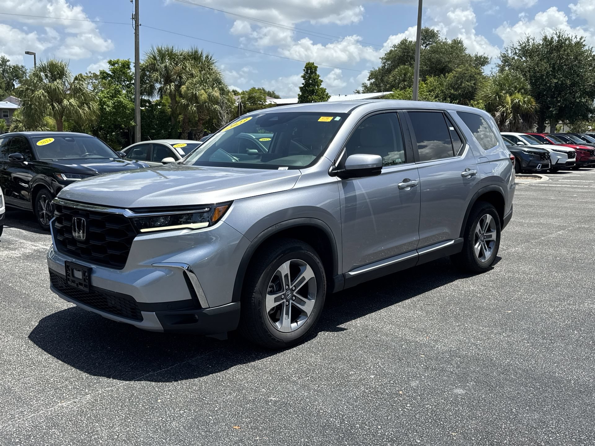 Used 2023 Honda Pilot EX-L image 10