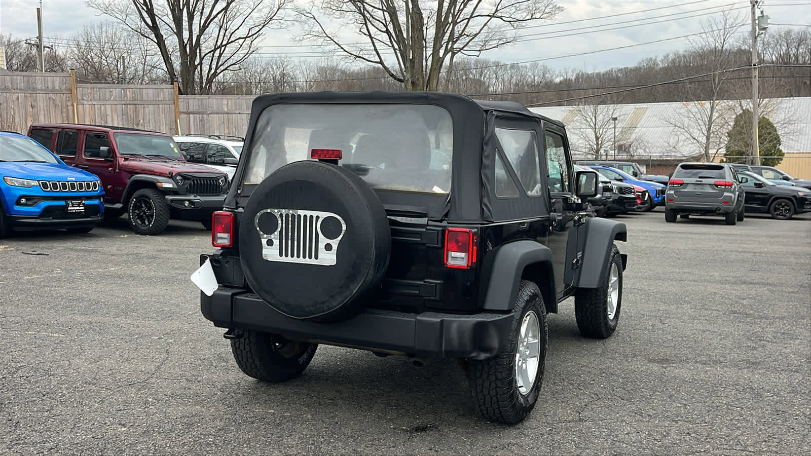 Used 2015 Jeep Wrangler Sport w/ Quick Order Package 23S AWD/4WD image 4