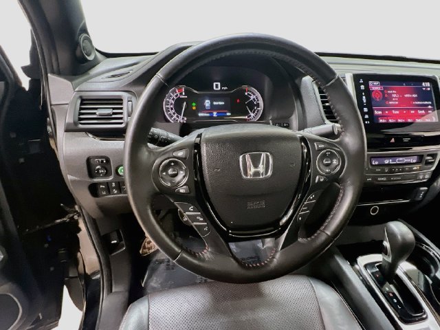 Used 2017 Honda Ridgeline Black Edition image 11