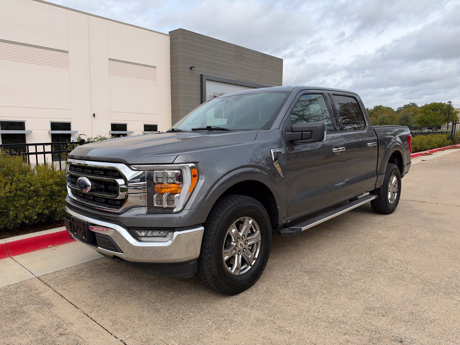 Used 2023 Ford F150 XLT w/ Equipment Group 302A High AWD/4WD image 3