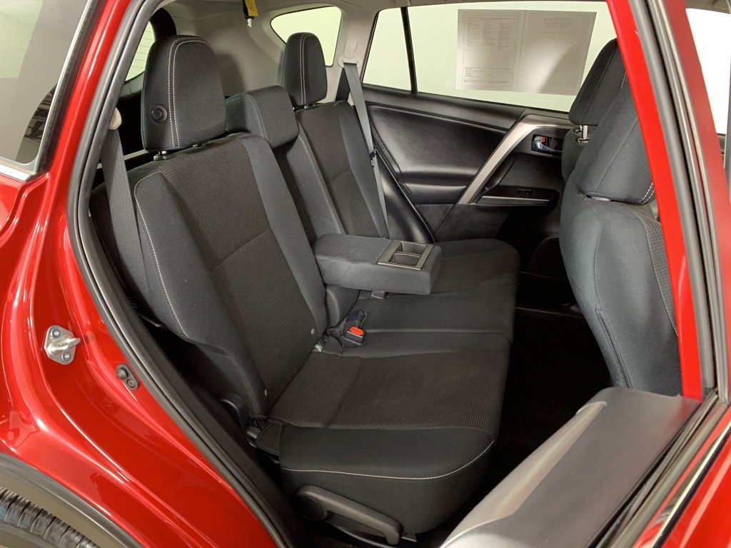 Used 2017 Toyota RAV4 XLE image 34