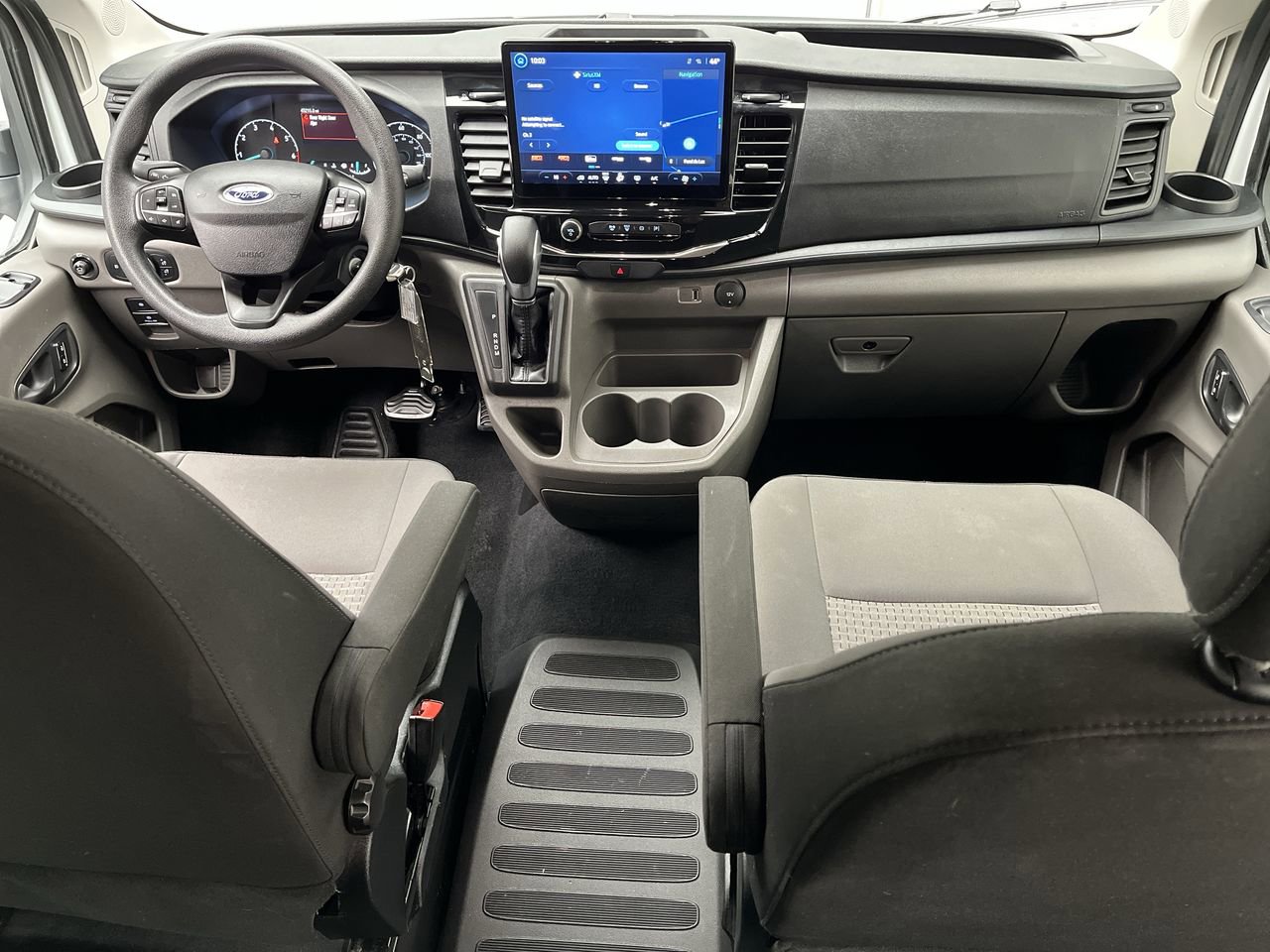 Certified 2024 Ford Transit 350 XLT RWD image 4