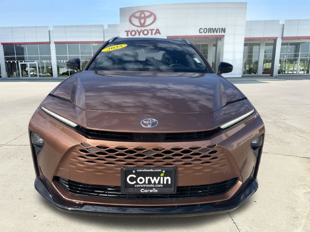 Certified 2025 Toyota Crown Signia AWD/4WD image 8