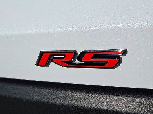 New 2026 Chevrolet Equinox RS w/ Safety and Technology Package FWD image 12