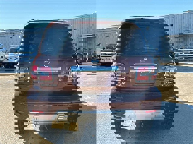 Used 2018 Nissan Armada Platinum w/ Interior Lighting Package image 8