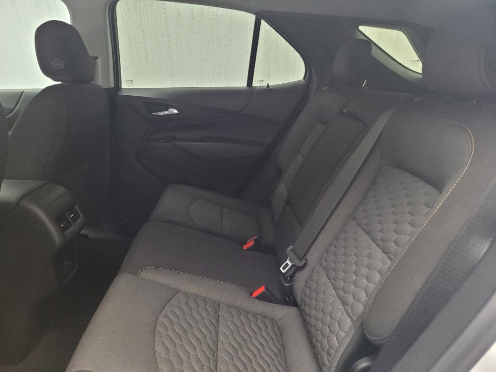 Used 2019 Chevrolet Equinox LT image 18