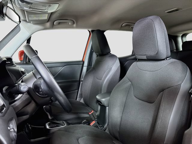 Used 2019 Jeep Renegade Altitude w/ Quick Order Package 2XM AWD/4WD image 22