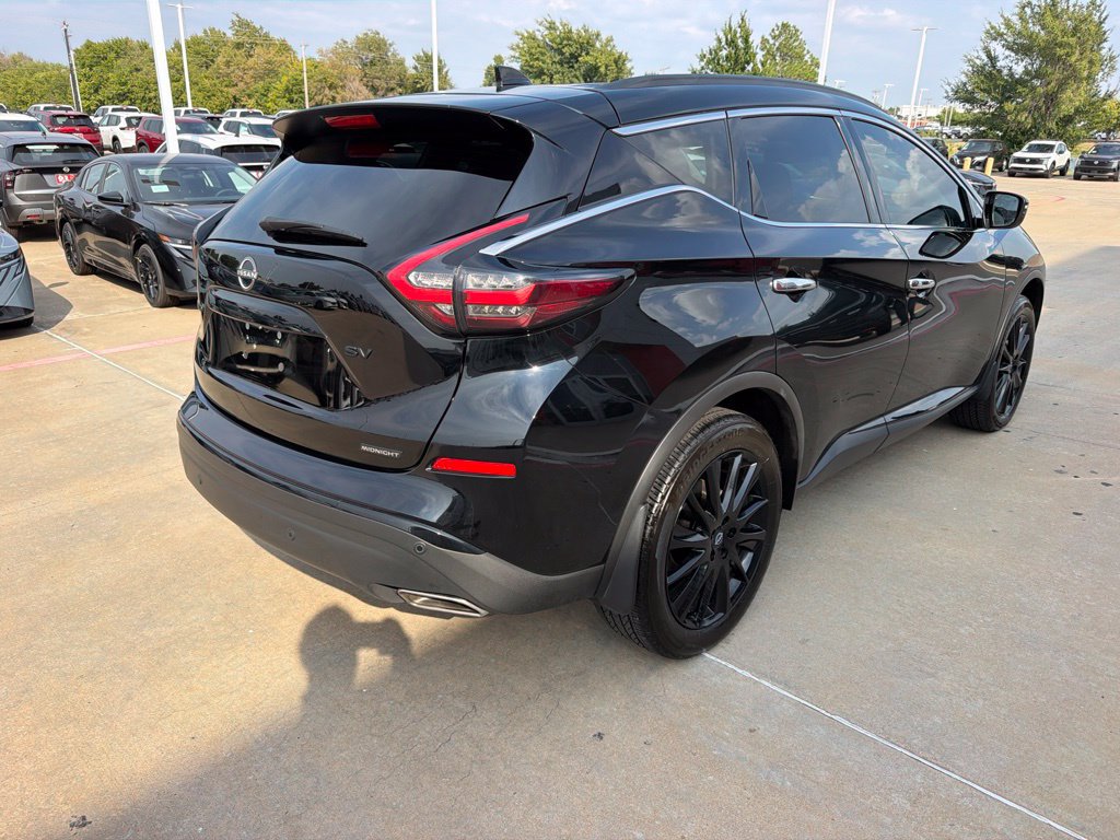 Used 2023 Nissan Murano SV w/ SV Midnight Edition Package FWD image 5