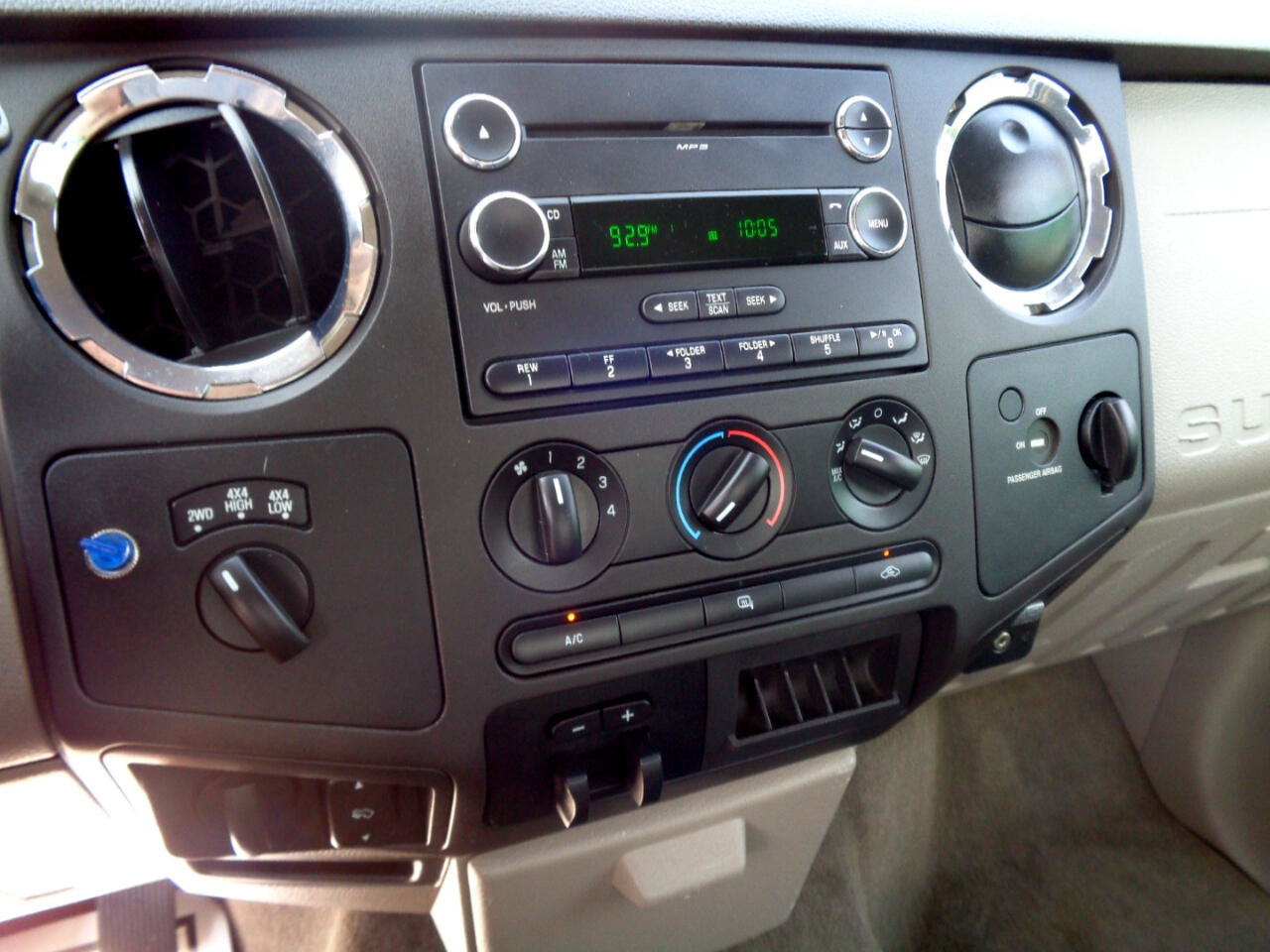 Used 2010 Ford F250 XLT image 28