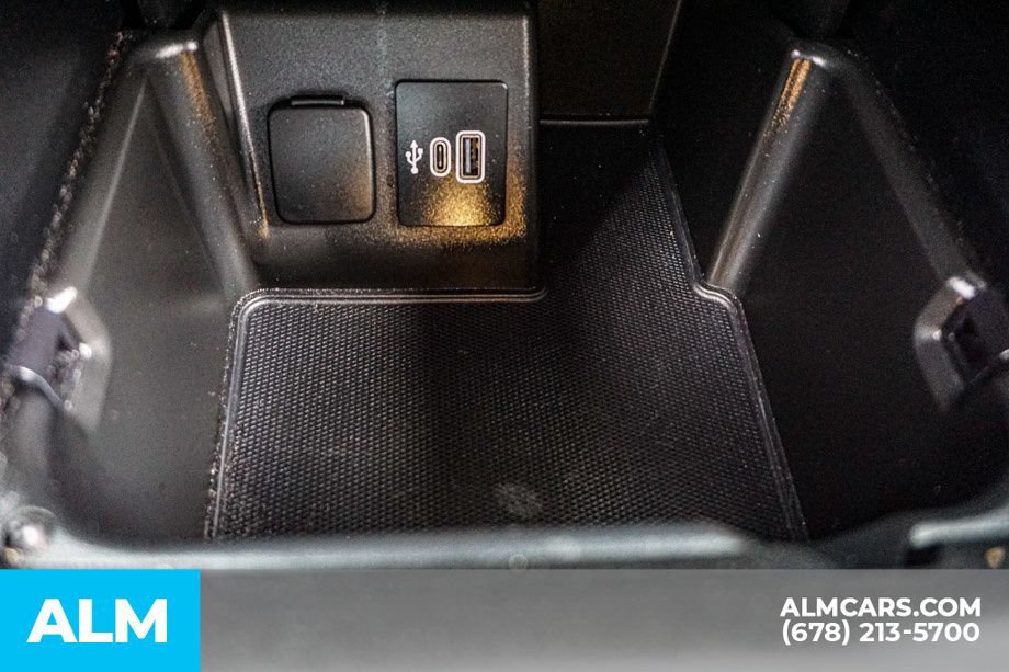 Used 2025 Ford Explorer ST-Line AWD/4WD image 44