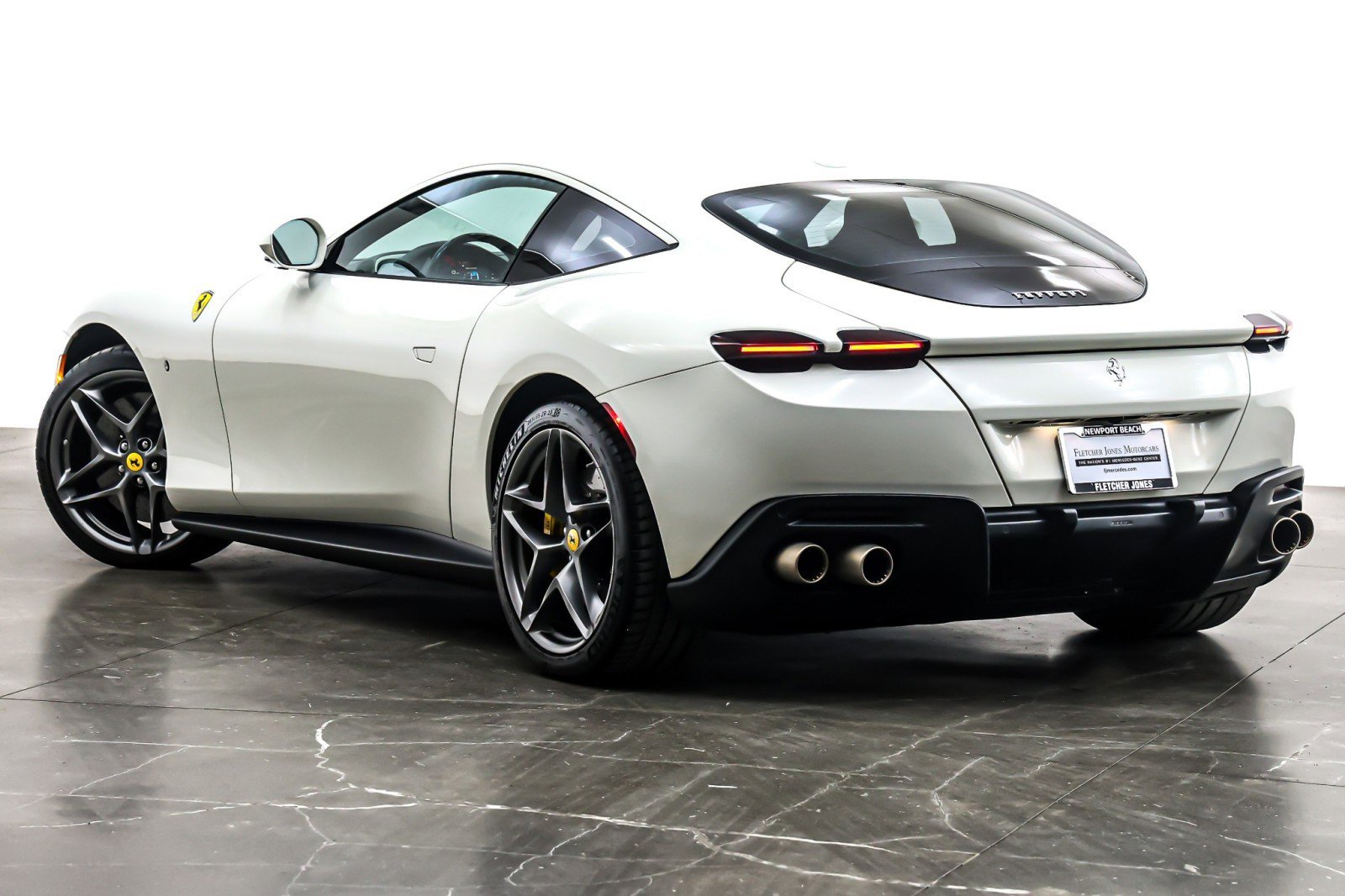 Used 2022 Ferrari Roma image 11