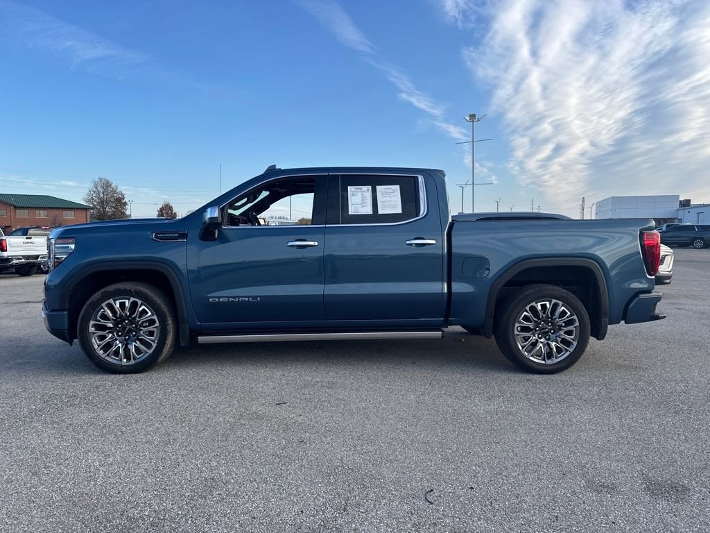 Used 2025 GMC Sierra 1500 Denali Ultimate image 2