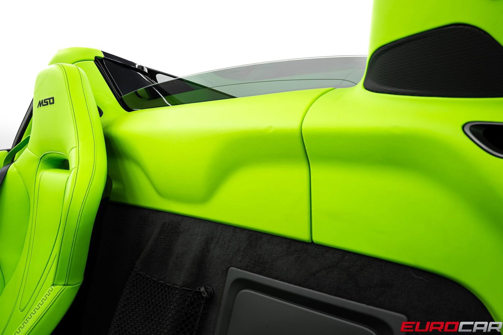 Used 2026 McLaren 750S Spider RWD image 40