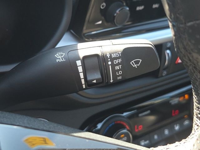 Used 2023 Kia Forte GT-Line w/ GT-Line Premium Package image 40