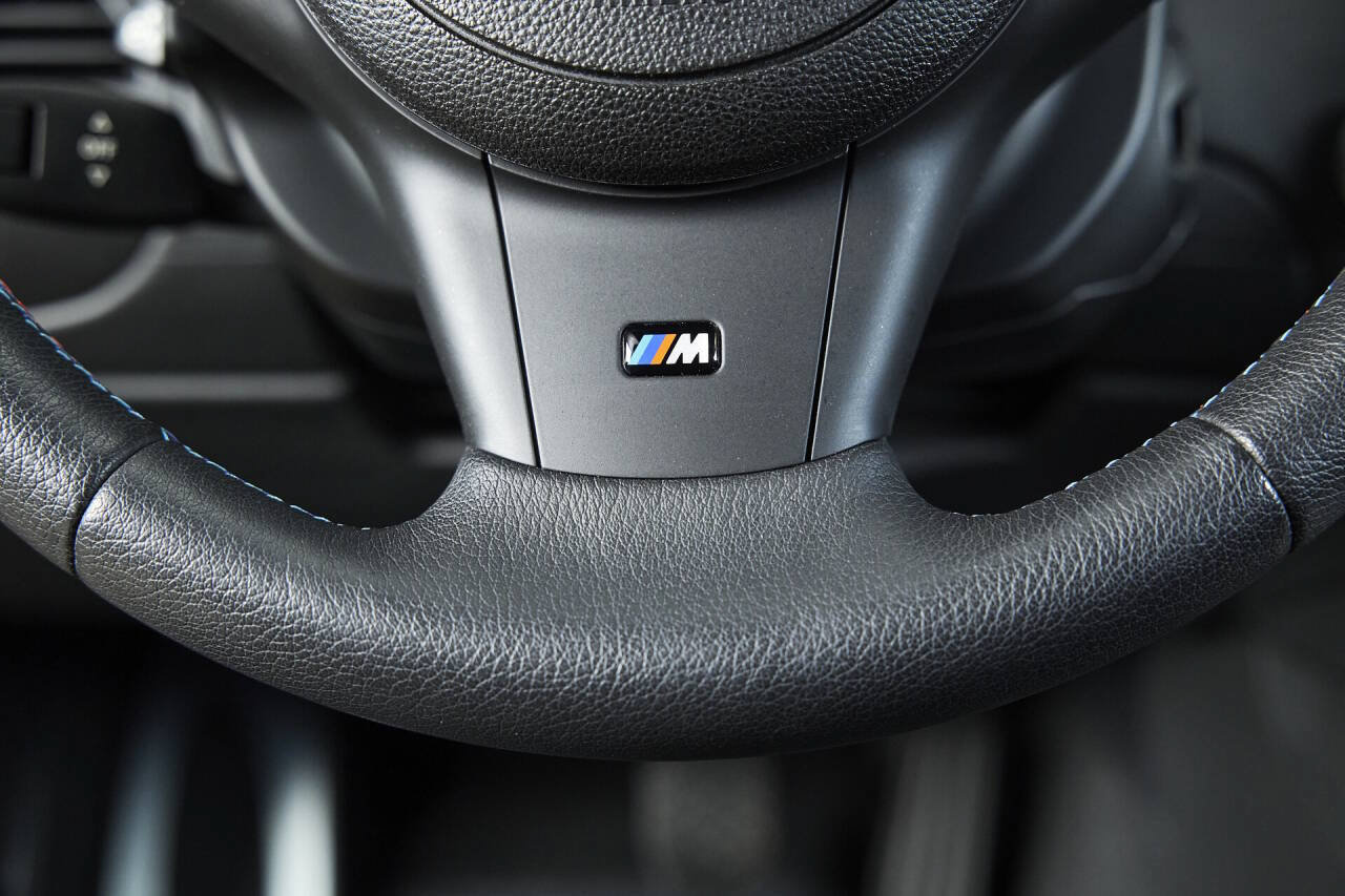 Used 2006 BMW M6 Coupe RWD image 53