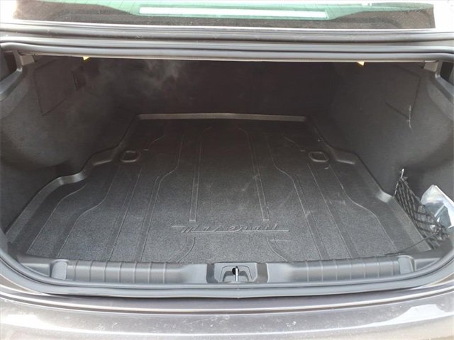 Used 2022 Maserati Ghibli Modena image 37