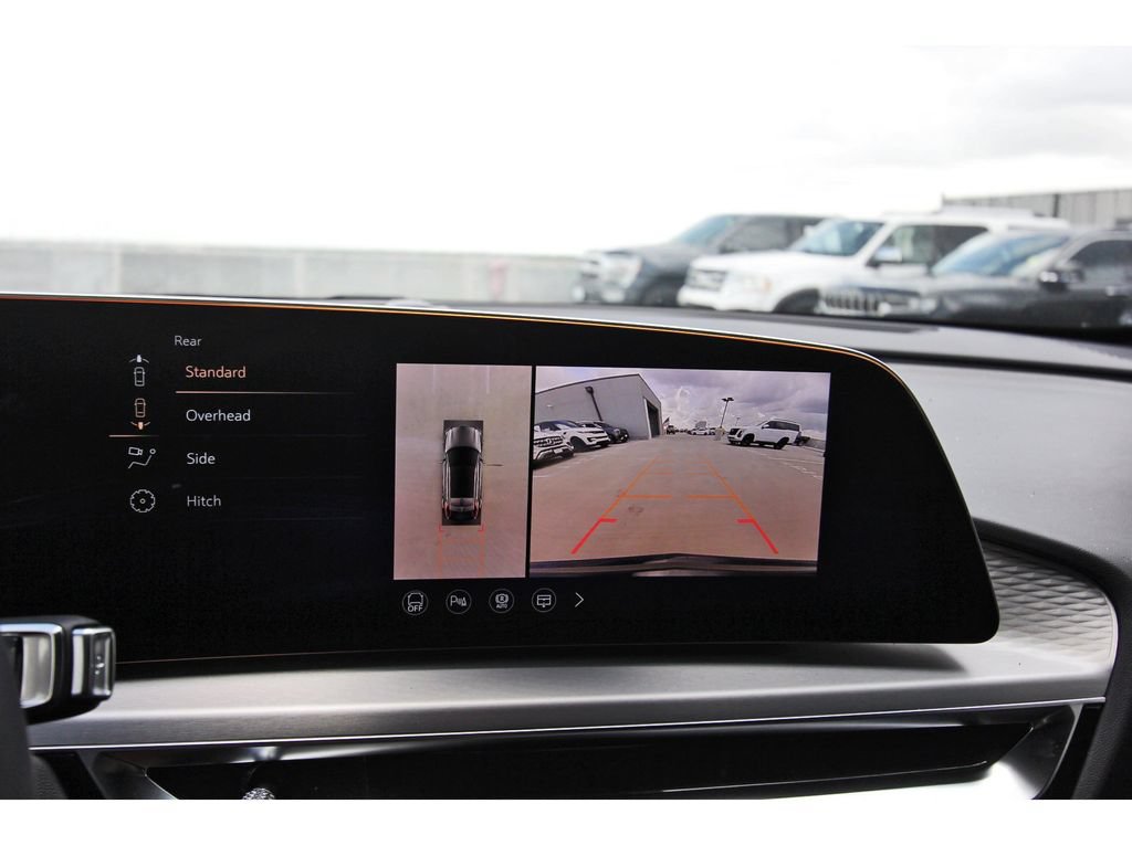 New 2027 Cadillac Lyriq Sport AWD/4WD image 17