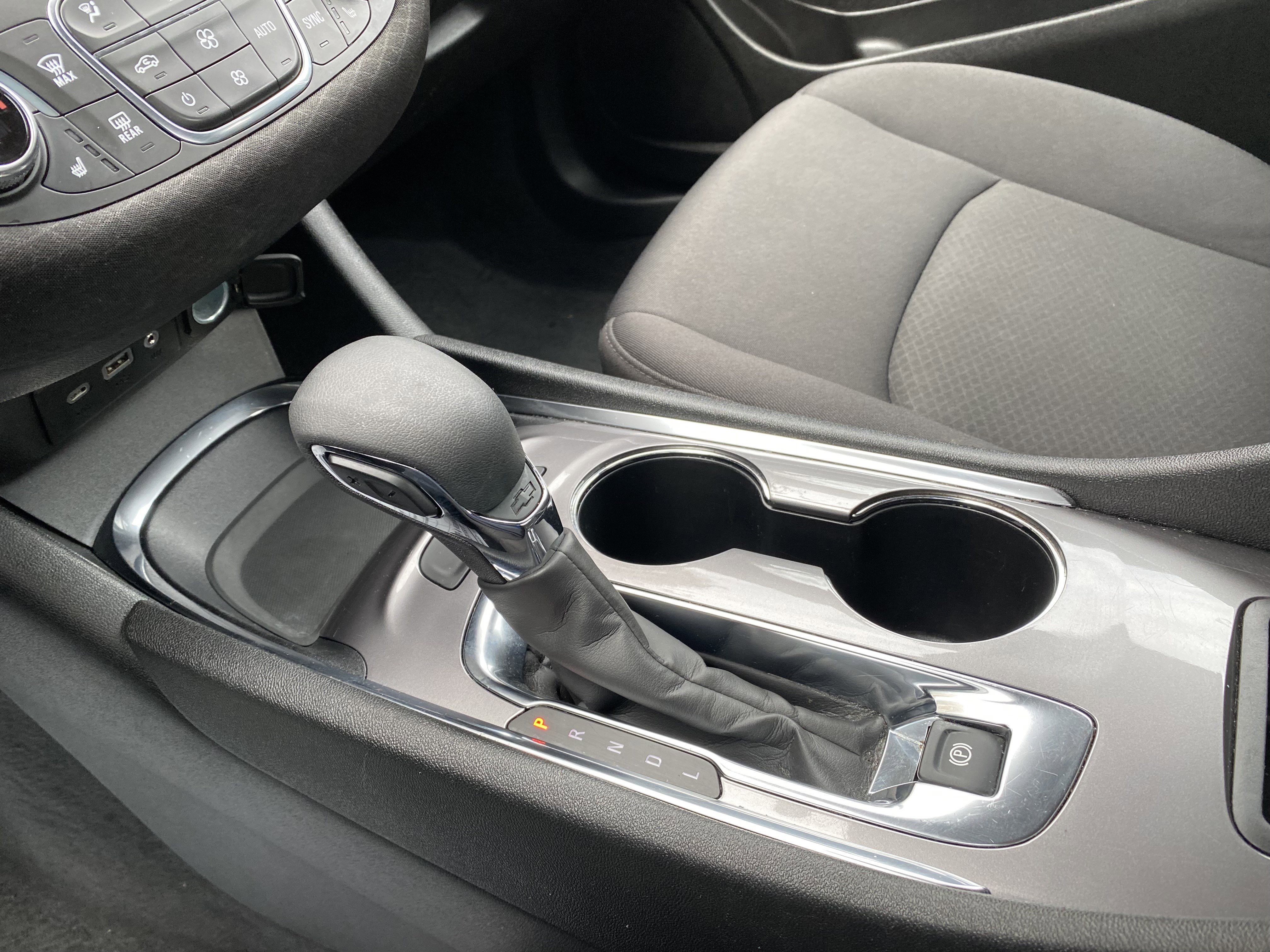 Used 2023 Chevrolet Malibu LT image 28