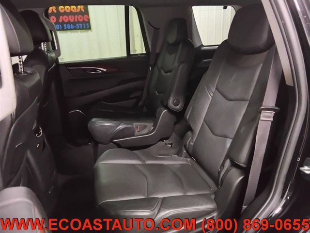 Used 2015 Cadillac Escalade Premium image 13