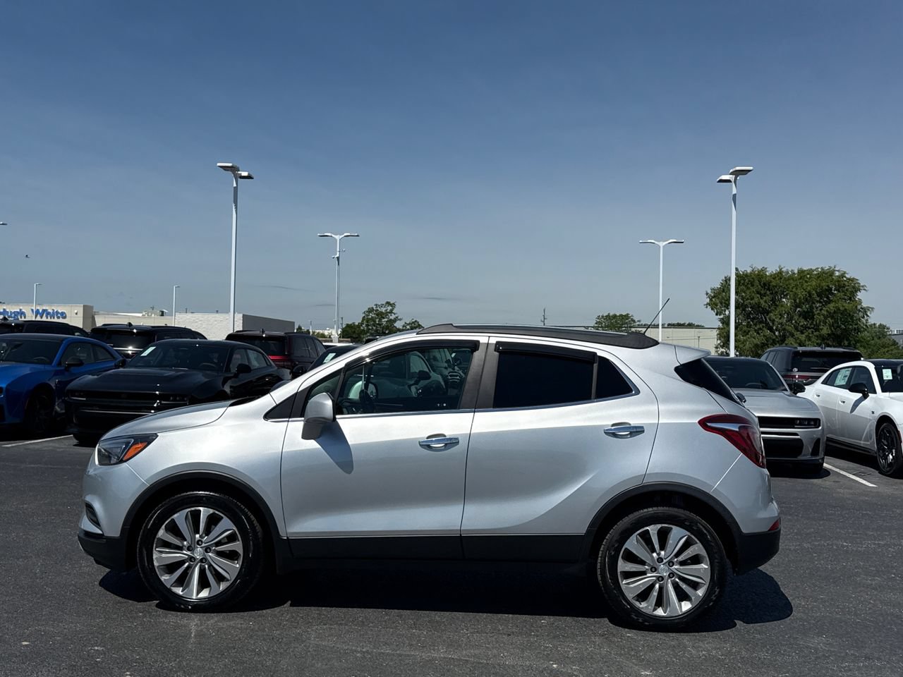 Used 2020 Buick Encore Preferred w/ Safety Package FWD image 6