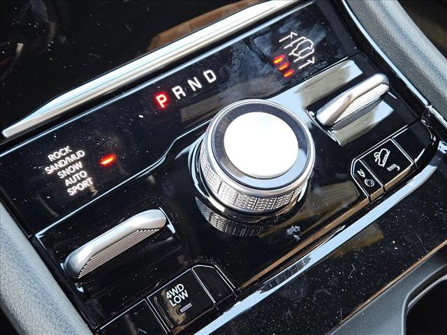 New 2025 Jeep Grand Cherokee Summit image 14