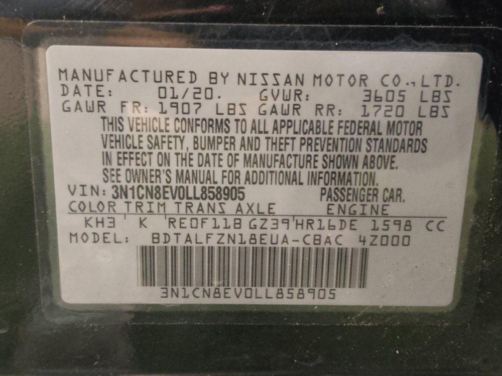 Used 2020 Nissan Versa SV FWD image 33