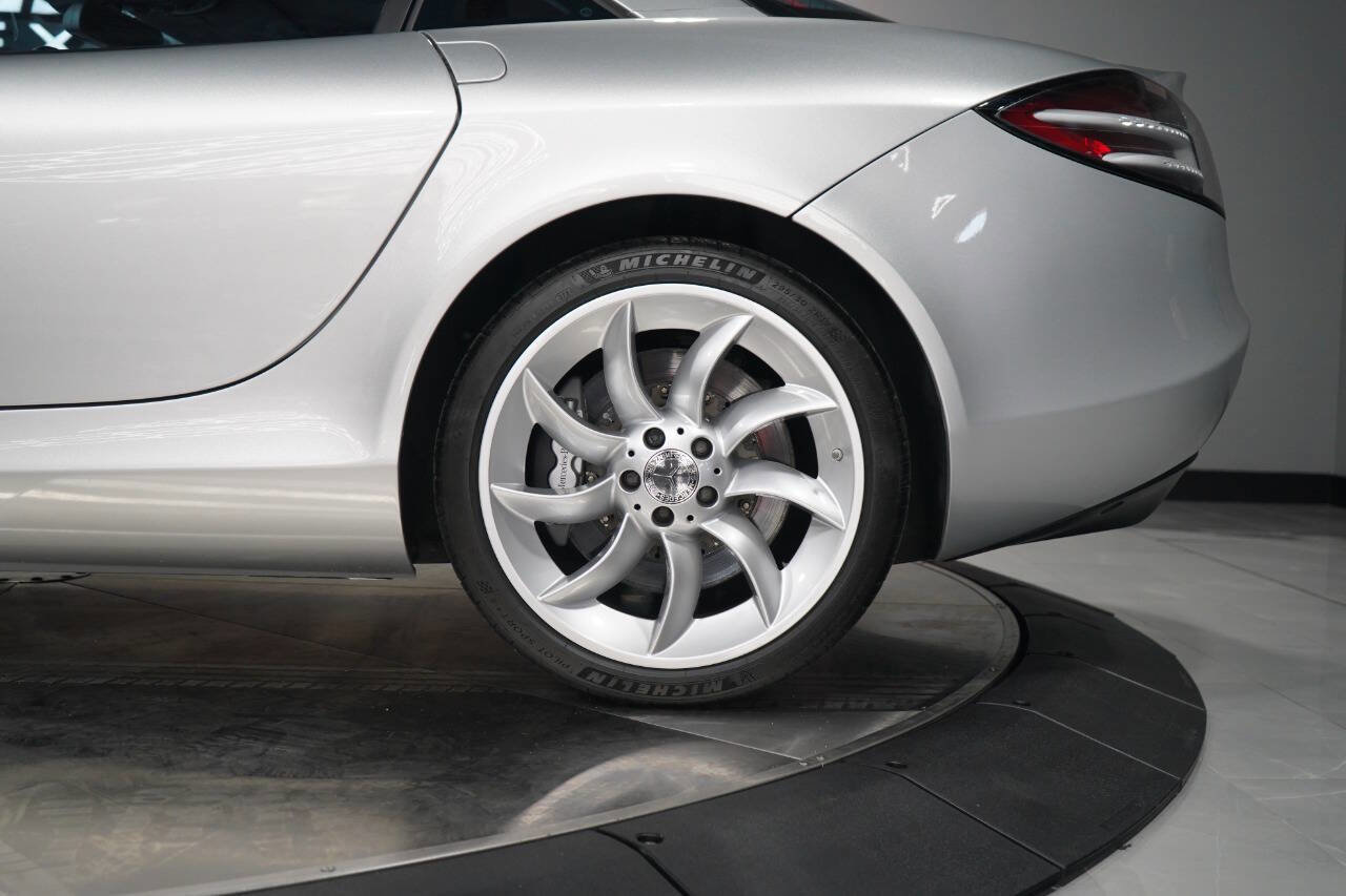 Used 2006 Mercedes-Benz SLR image 31