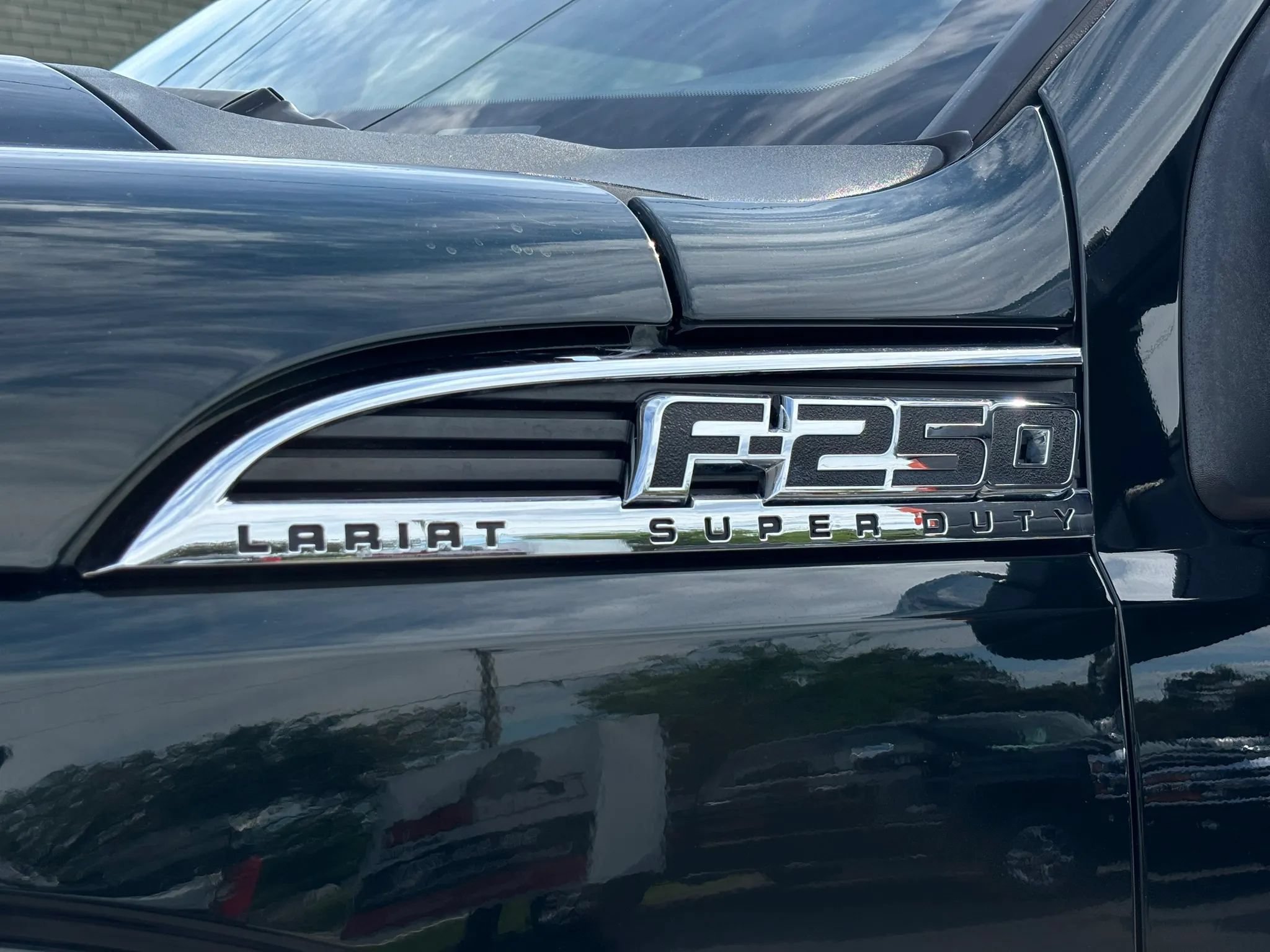 Used 2015 Ford F250 Lariat w/ Chrome Package AWD/4WD image 10
