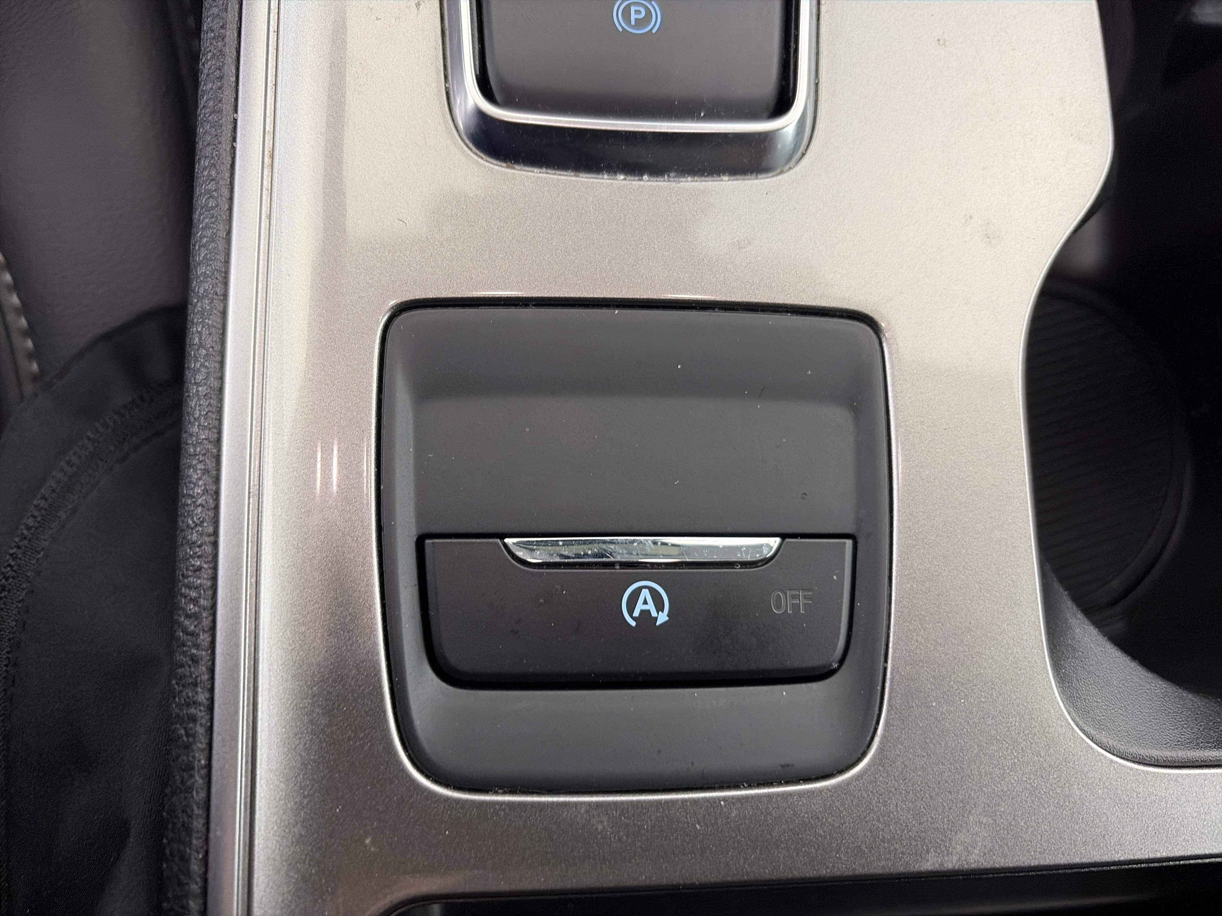 Used 2023 Ford Edge SEL image 29