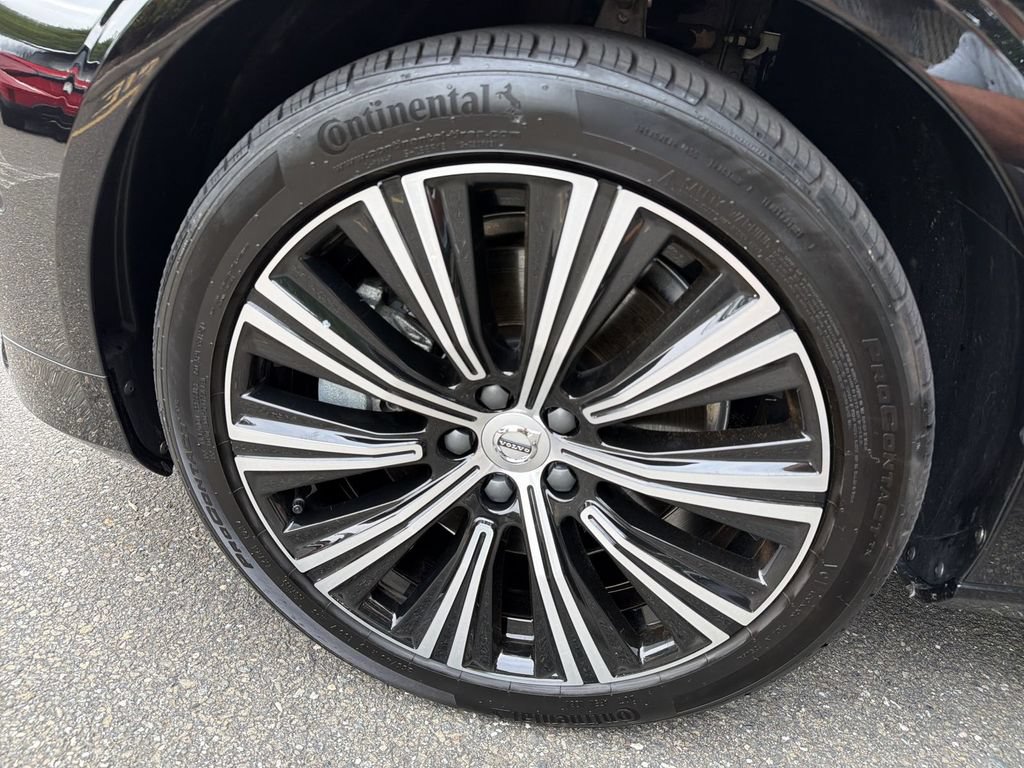 Used 2025 Volvo S90 B6 Plus AWD/4WD image 16