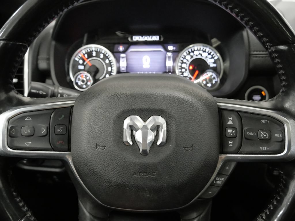 Used 2022 RAM 1500 Laramie AWD/4WD image 14