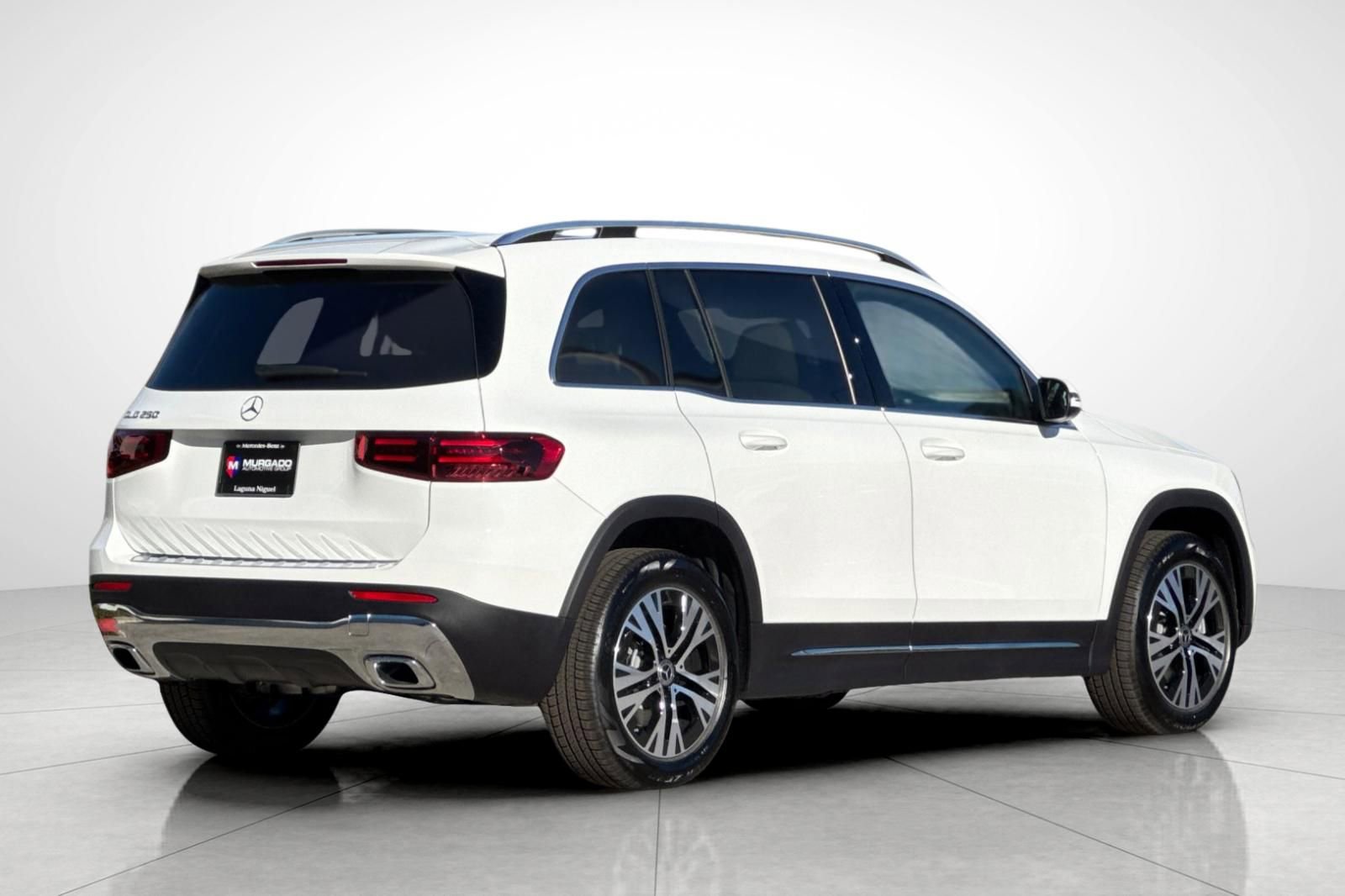 New 2026 Mercedes-Benz GLB 250 image 11