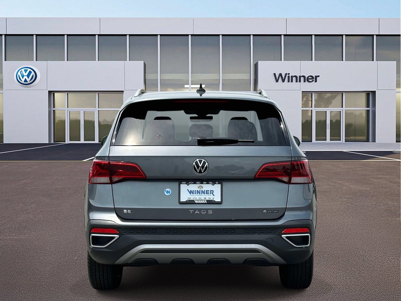 Certified 2024 Volkswagen Taos SE w/ Panoramic Sunroof Package AWD/4WD image 5
