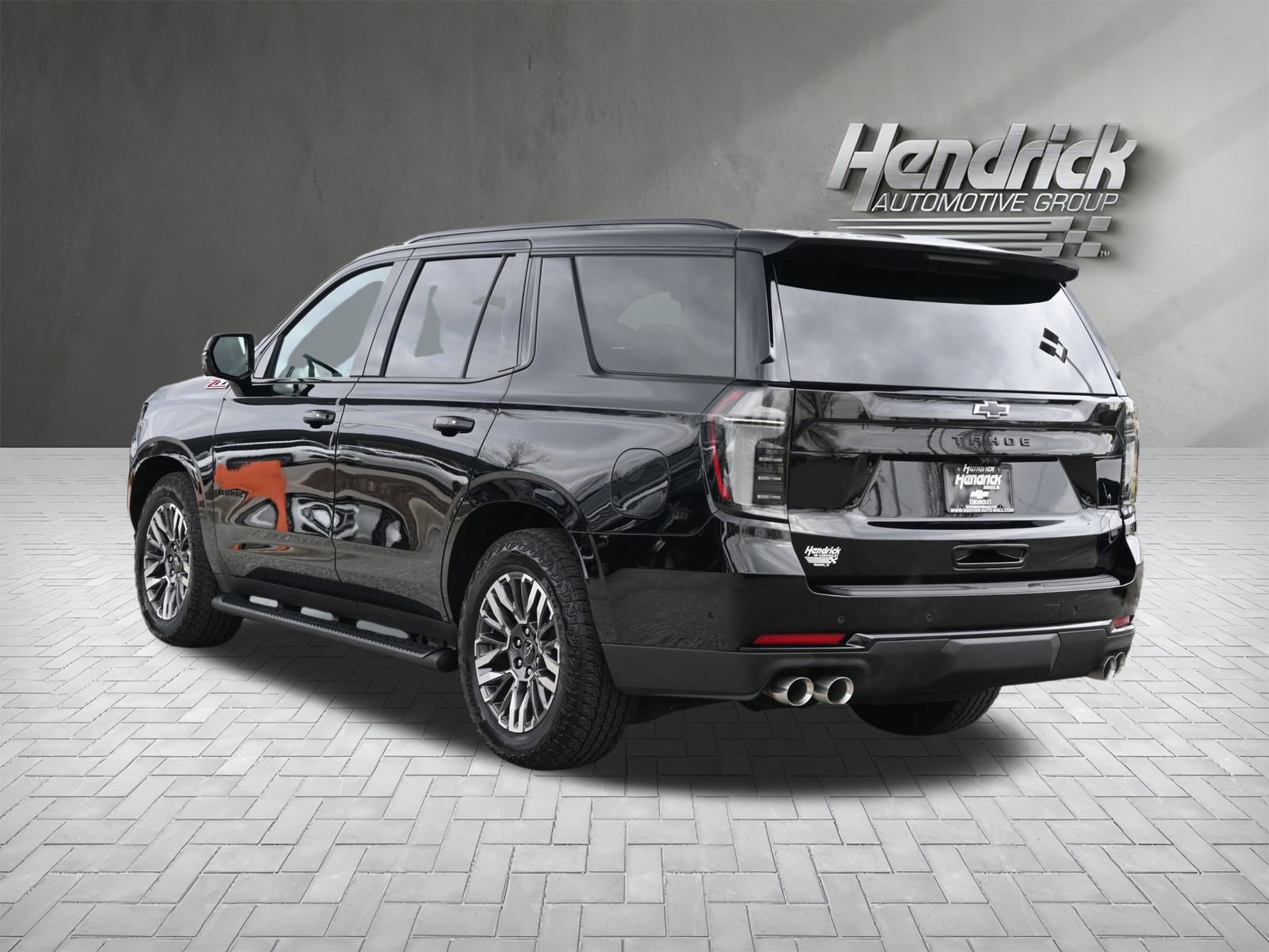 Used 2025 Chevrolet Tahoe Z71 w/ Z71 Off-Road Package image 9