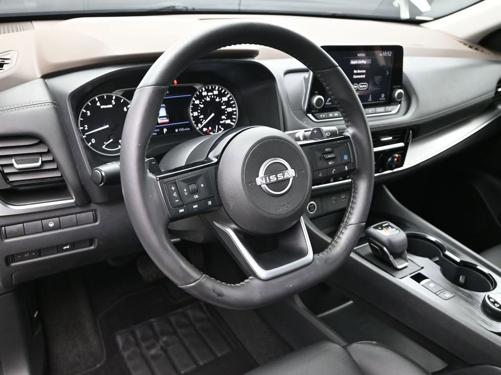 Used 2023 Nissan Rogue SV w/ SV Premium Package image 16